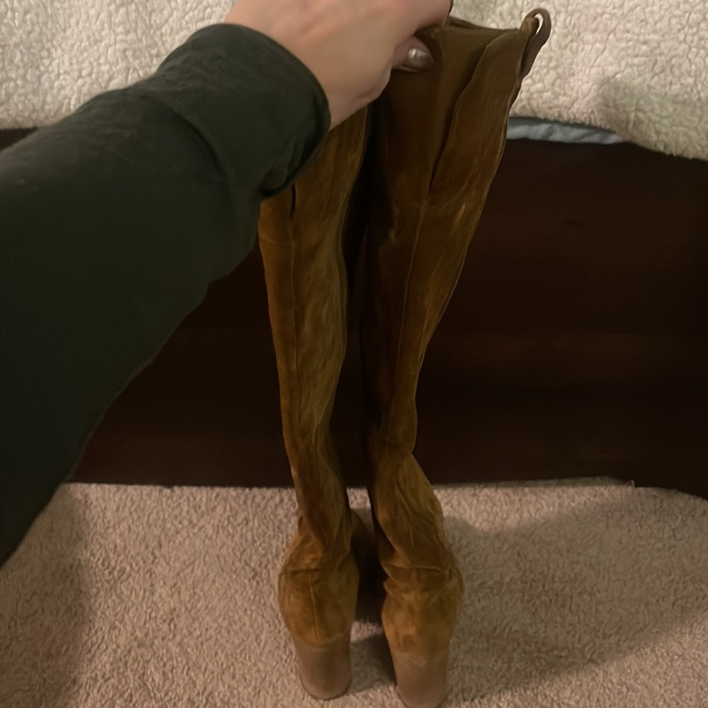 Authentic Laurence Dacade Suede Boots - Picture 9 of 14
